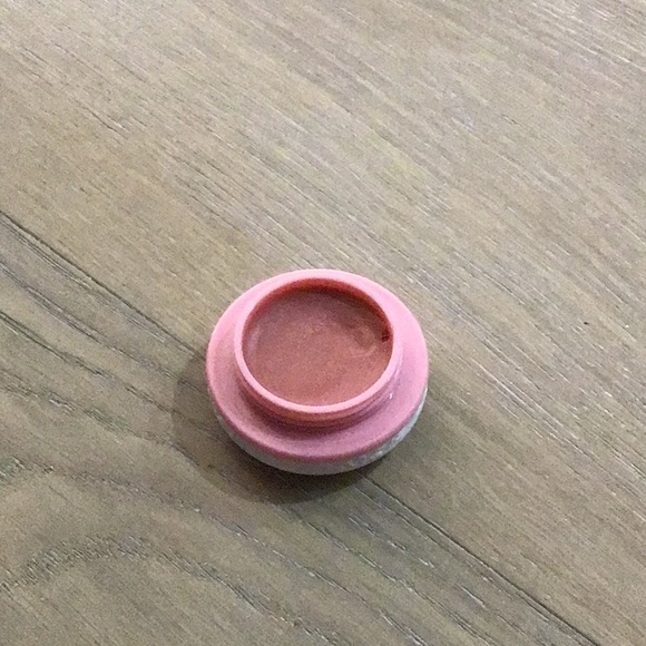 Lip balm - Picture 3 of 4